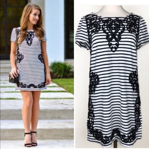 Anthropologie Postmark Stripe Filigree Tunic Dress - Picture 2 of 9